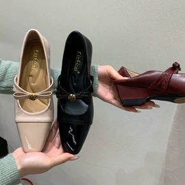 厚底拖鞋;女式皮靴;女式时装单鞋