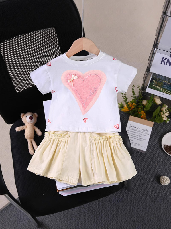 女の赤ちゃん 2025 夏の新スタイル無地ラブ半袖ショーツ服夏のツーピースセット外国貿易卸売|undefined