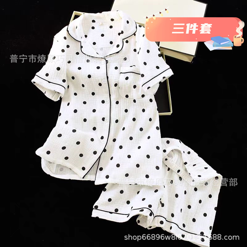 Hermosos pijamas de tela de rabu mujeres primavera y otoño verano nubes de algodón dulce mangas cortas pantalones cortos de tres piezas ropa para el hogar