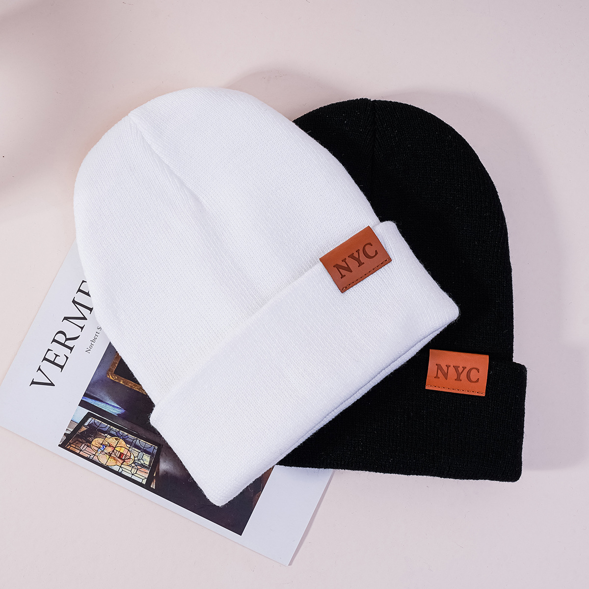 Unisex-AccessoiresAlles in einem gestrickten Beanie-Stil aus Leder mit schlichten Wollmützen_voghion.com