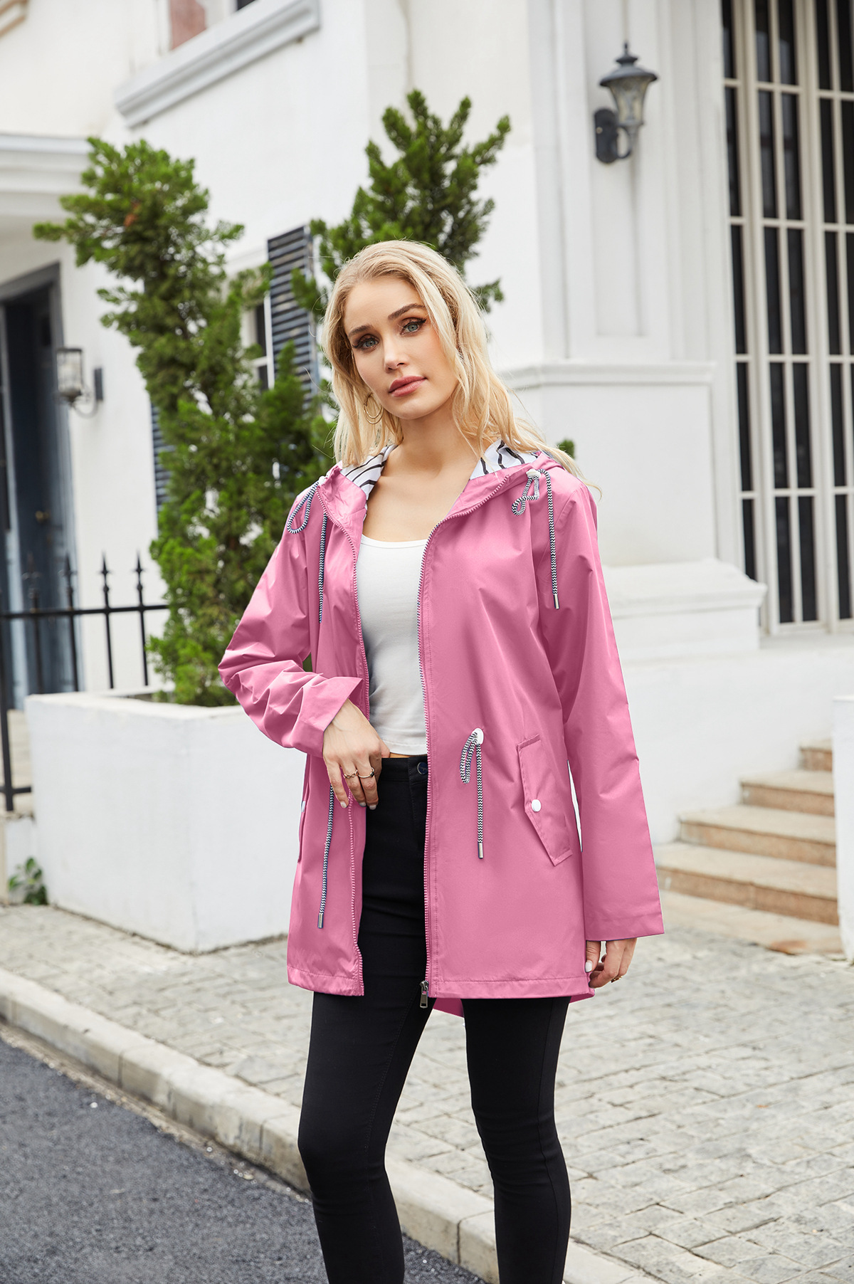 nieuwe lange mouwen anti-spatwater lange windjack dames capuchon gestreepte regenjas cross border plus size dameskleding_voghion.com