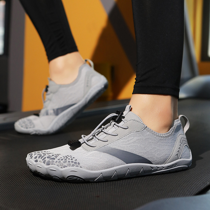 Indoor Fitness Yoga Shoes, Sports Non-Slip Jump Rope and Aerobics Special Soft-Soled Shock-Absorbing Silent Shoes for Women's Barefoot Dance Indoor Fitness Yoga Shoes, Sports Non-Slip Jump Rope and Aerobics Special Soft-Soled Shock-Absorbing Silent Shoes for Women's Barefoot Dance
