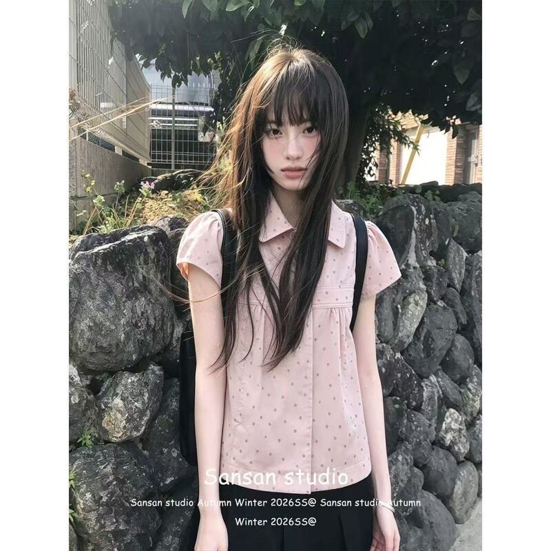 Sweet girly style pink polka dot short-sleeve shirt with doll collar for women, new summer design with slimming patchwork and airplane sleeves Sweet girly style pink polka dot short-sleeve shirt with doll collar for women, new summer design with slimming patchwork and airplane sleeves
