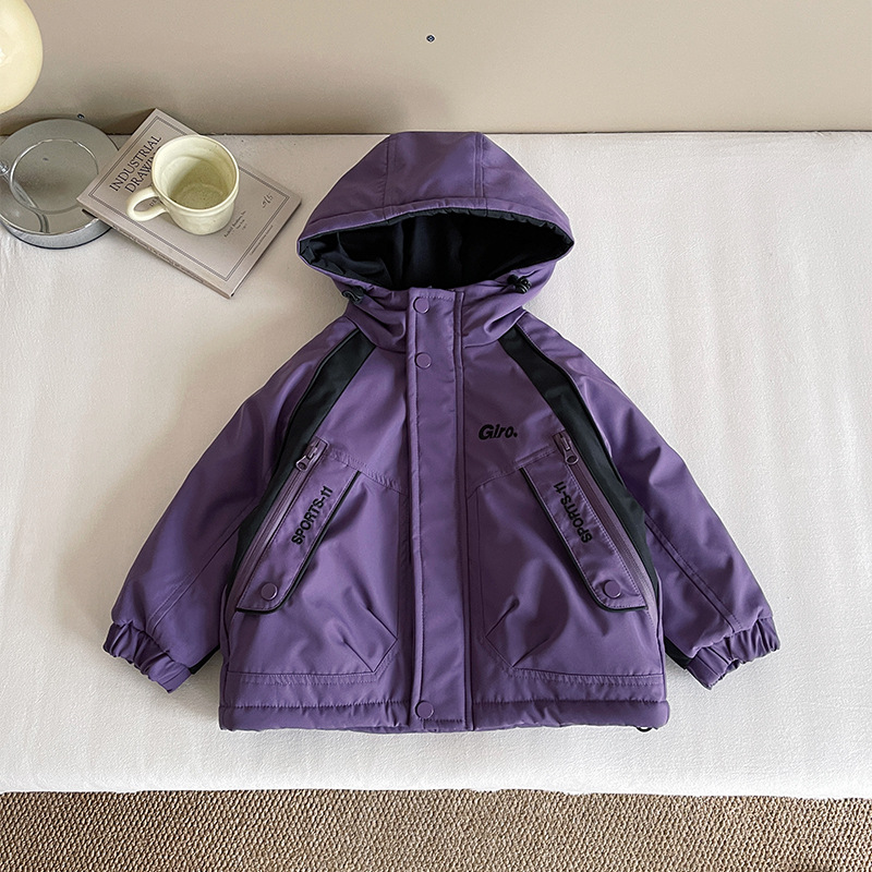 El valle del viento de invierno 2025 nueva ropa infantil guapo color combinación grueso chaqueta de asalto para niños otoño invierno chaqueta con capuzas
