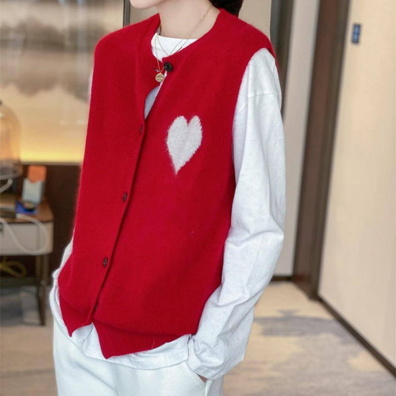 Autumn and Winter New Women's Knitted Vest Korean Style Round Neck Peach Heart Sleeveless Sweater Cardigan Fashion Waistcoat Cross-Border Wholesale