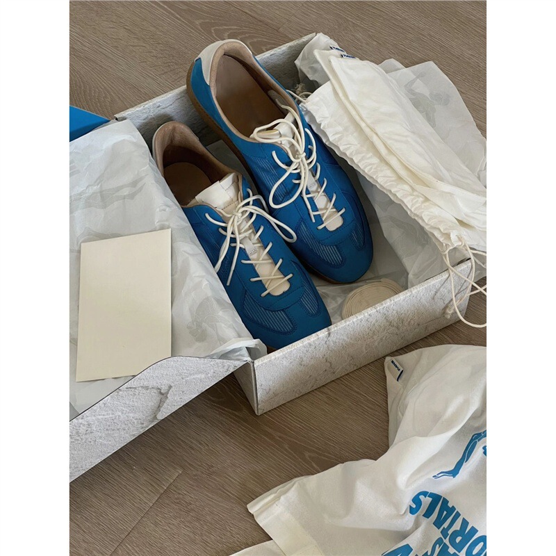 Cowhide Version ~ Thick-Soled Sports Blue Moral Training Shoes for Women, Retro Round-Toe Lace-Up Casual Sneakers, Versatile Forrest Gump Shoes