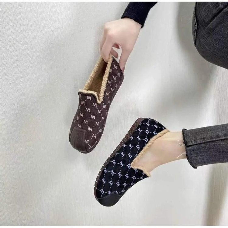 Franse retro katoenen schoenen voor vrouwen in de winter plus fluweel om warm te blijven 2023 nieuwe stijl luie slip-on beanie schoenen voor vrouwen enkele schoenen_voghion.com