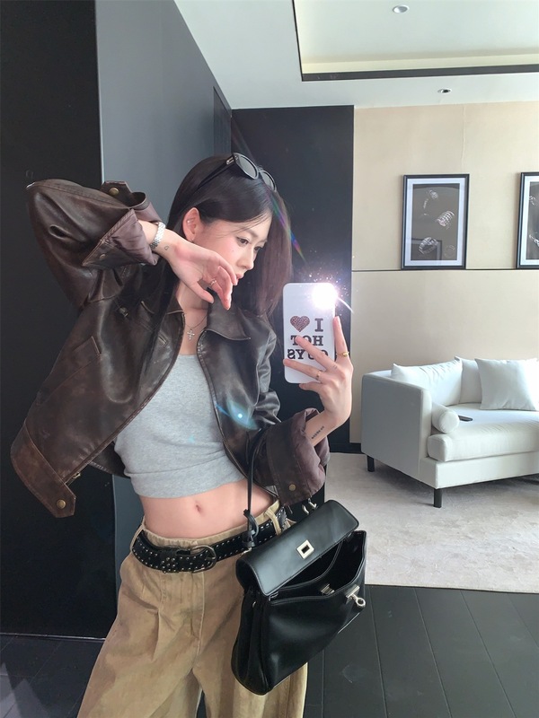 复古美式酷飒风咖色翻领皮衣外套女秋季小众短款PU皮机车夹克上衣|undefined
