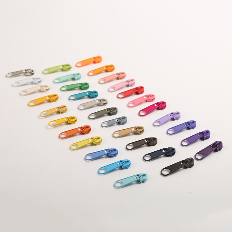 No. 5 fabricantes de cremallera de nylon nueva bolsa de maquillaje de color bolsas de lápiz gruesas cremallera al por mayor