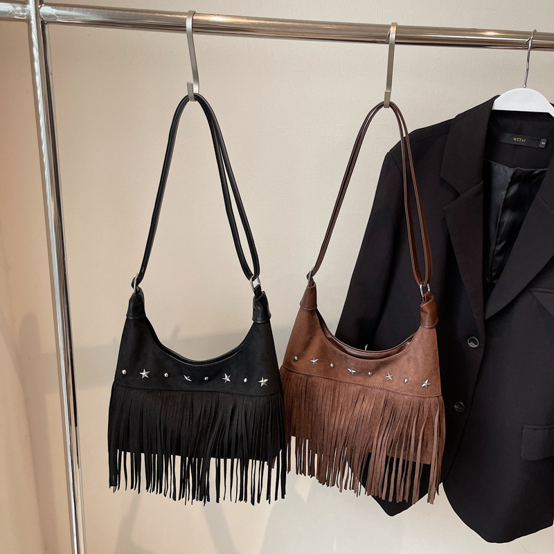 Cross-border shoulder and crossbody underarm bag, 2025 autumn new casual stylish European and American fashion trend retro tassel bag