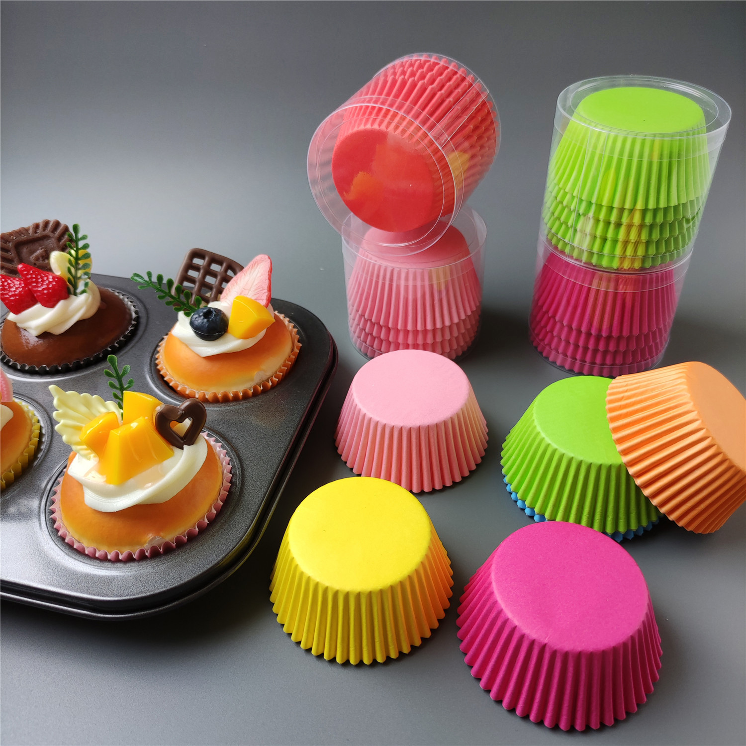 100 tazas de pastel de vacaciones de papel de color sólido para hornear tazas de papel a prueba de aceite para pastel de papel parachufe de papel de nieve Mei Niang image 2