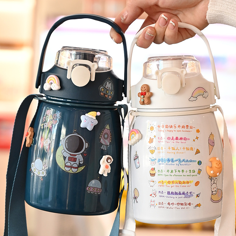 Internet Celebrated Big Belly Cup Large Capacity 900ml Children's Thermos Cup Crossbody Straw Student 304 Stainless Steel Bounce Water Cup