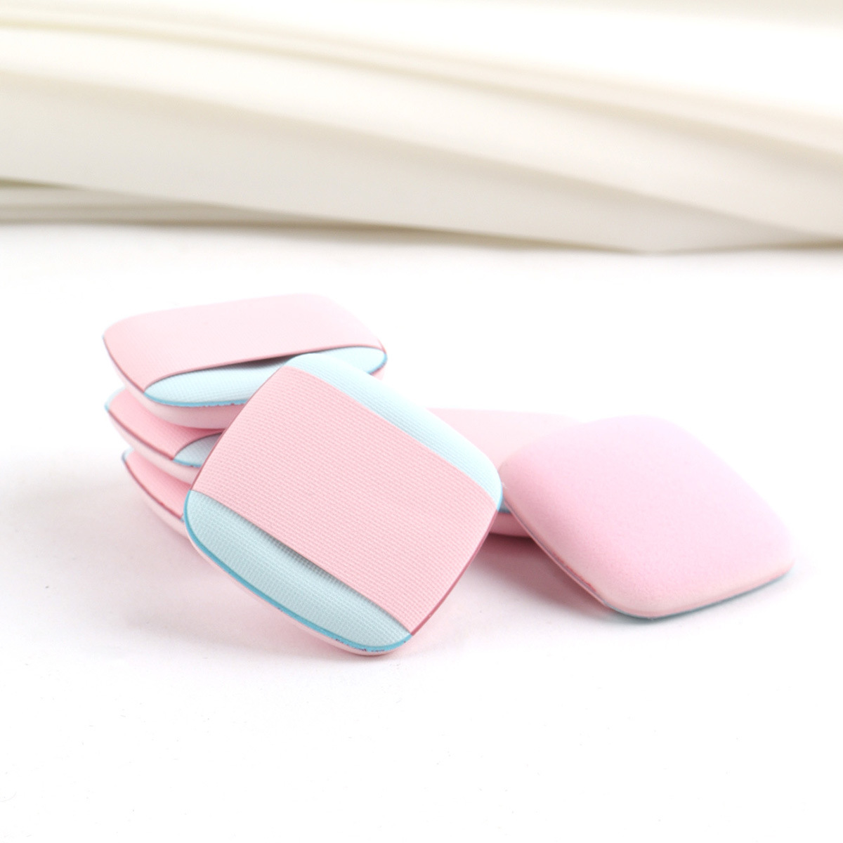 Mini cojín de aire cuadrado detalles de maquillaje manejo artefactos de dedo polvo al por mayor Xiyinshein / temu una generación