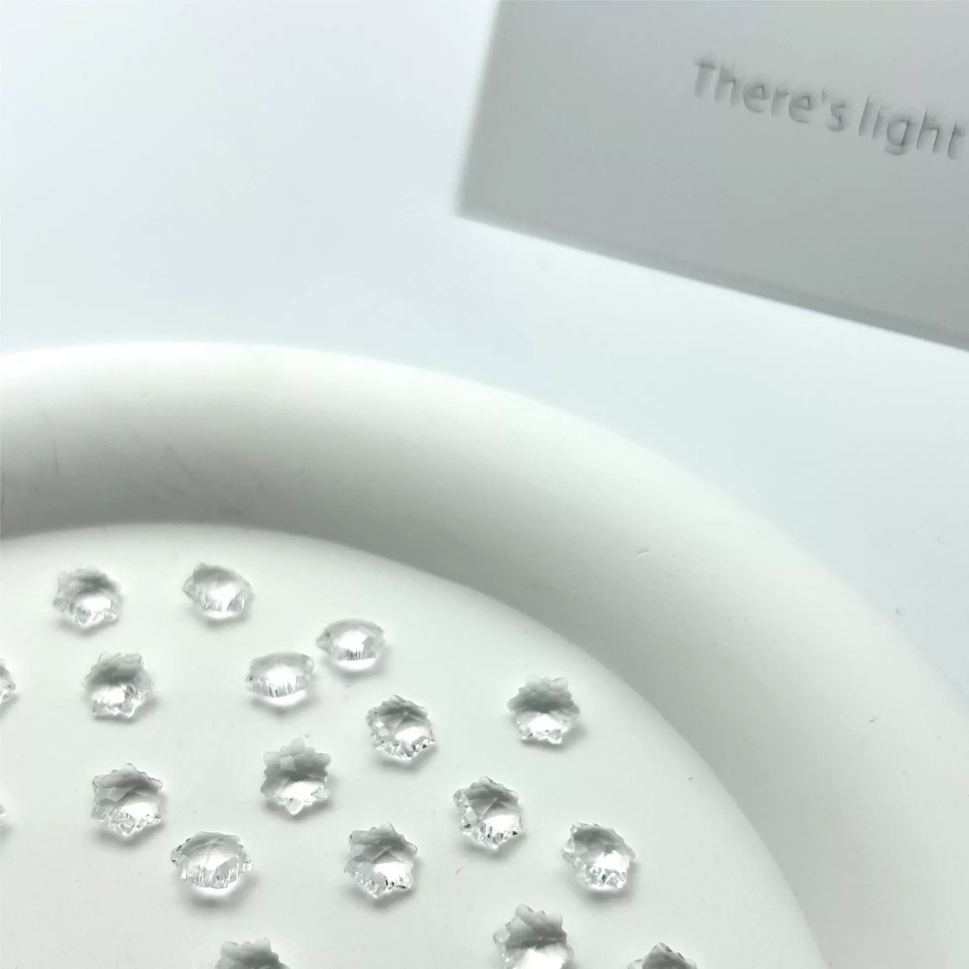 网红爆款雪花系列 美甲尖底钻 爆闪新款K9高透樱花粉系列美甲饰品