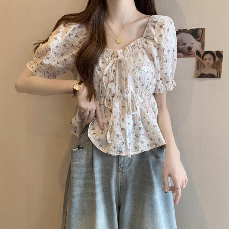 Plus-Size Summer French-Style Beautiful Waist-Cinching Floral Chiffon Blouse for Women, Slimming and Tummy-Concealing Short-Sleeve Top