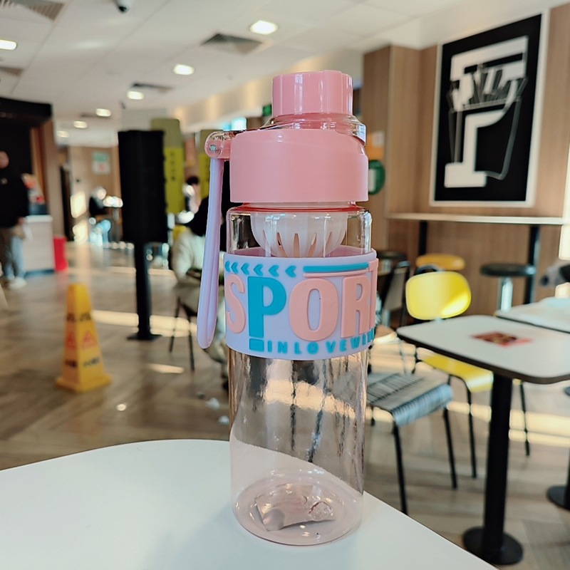 新款便携塑料水杯大容量耐高温防漏饮水杯夏季高颜值学生随手杯