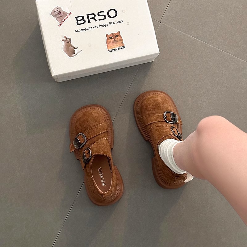 영국 스타일 플랫폼 밑창 Buccanean 스타일 작은 가죽 신발 싱글 레이어 신발 여성 2025 봄 새로운 올 매치 라운드 토 레트로 로퍼