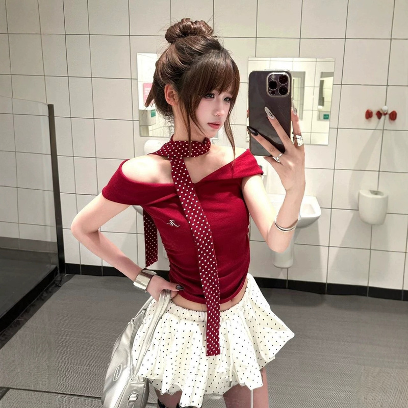 Hong Kong-Style Sweet and Spicy Girl Style One-Shoulder Short-Sleeve T-Shirt for Women with Chest Pads, Slim Fit, Off-Shoulder, Tie-Up, Short Top Hong Kong-Style Sweet and Spicy Girl Style One-Shoulder Short-Sleeve T-Shirt for Women with Chest Pads, Slim Fit, Off-Shoulder, Tie-Up, Short Top