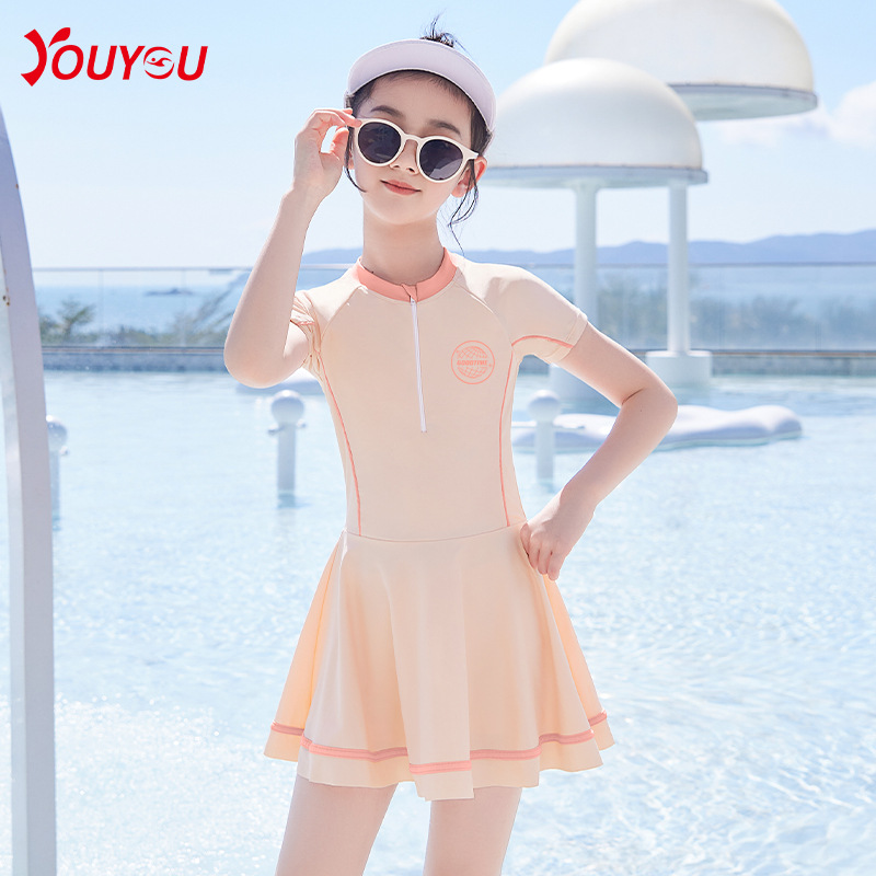Children's swimwear for training