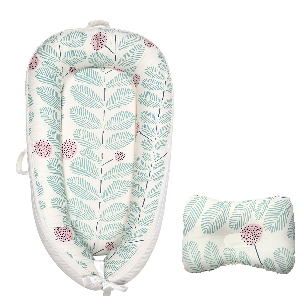 화이트 베이 베리 스퀘어 베개