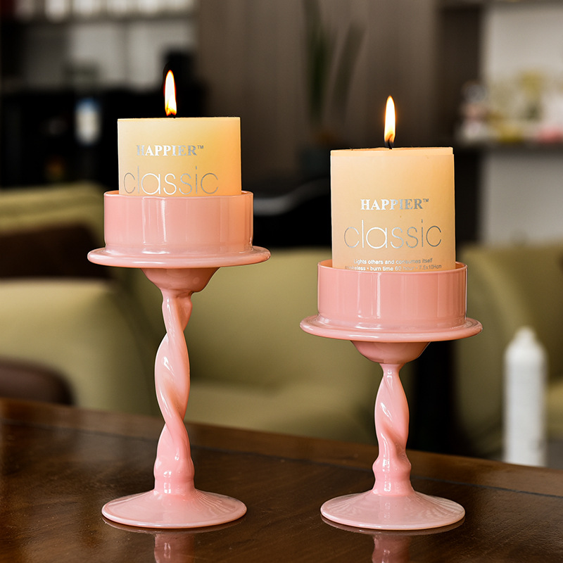 Creativo hecho a mano Rosa candelabro de cristal decoración espiral Barra de vacaciones atmósfera decoración vela cilíndrica suministros de la boda