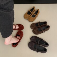 复古晚晚风绒面玛丽珍鞋子女秋冬新款红色芭蕾舞浅口软平底单鞋女