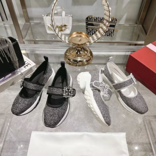 �߶�Ʒ�|2025ħ�g�Nˮ荷������e�\��ЬŮ�ɸ������߬������Ь