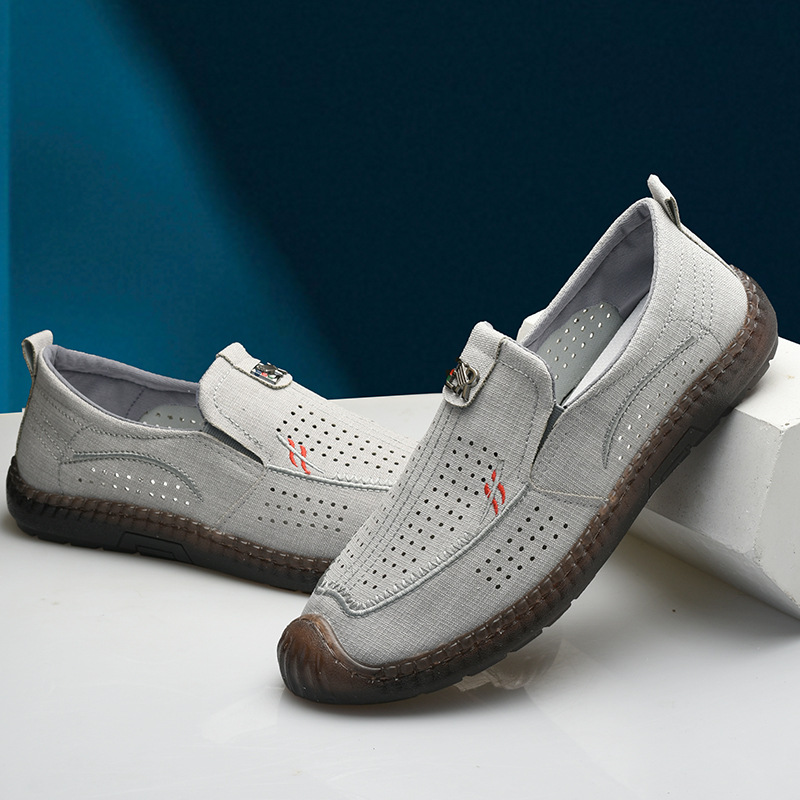 2024年春季鏤空帆布男鞋老北京布鞋一腳蹬透氣駕車鞋透氣爸爸鞋子