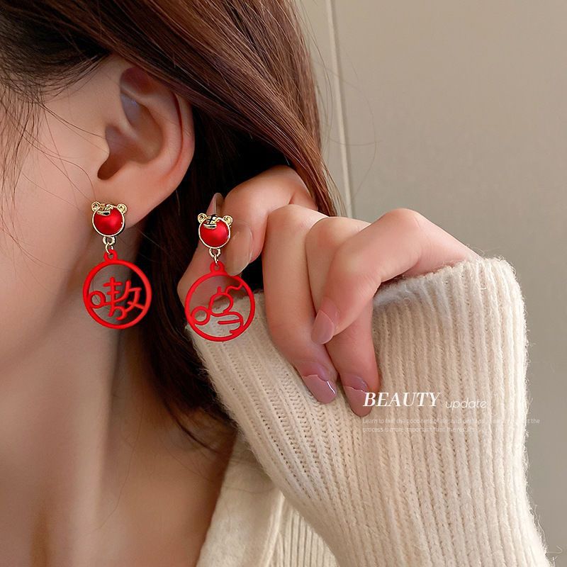 Aguja de plata, circón, diamantes, pendientes geométricos, lujo ligero, pendientes simples, de alta gama, pendientes, temperamento, pendientes de todo fósforo, mujeres al por mayor