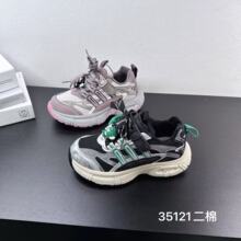 35121��ͯ�����˶�Ь2025 �¿���תŦ����ͯ���������ĥ�˶�Ь