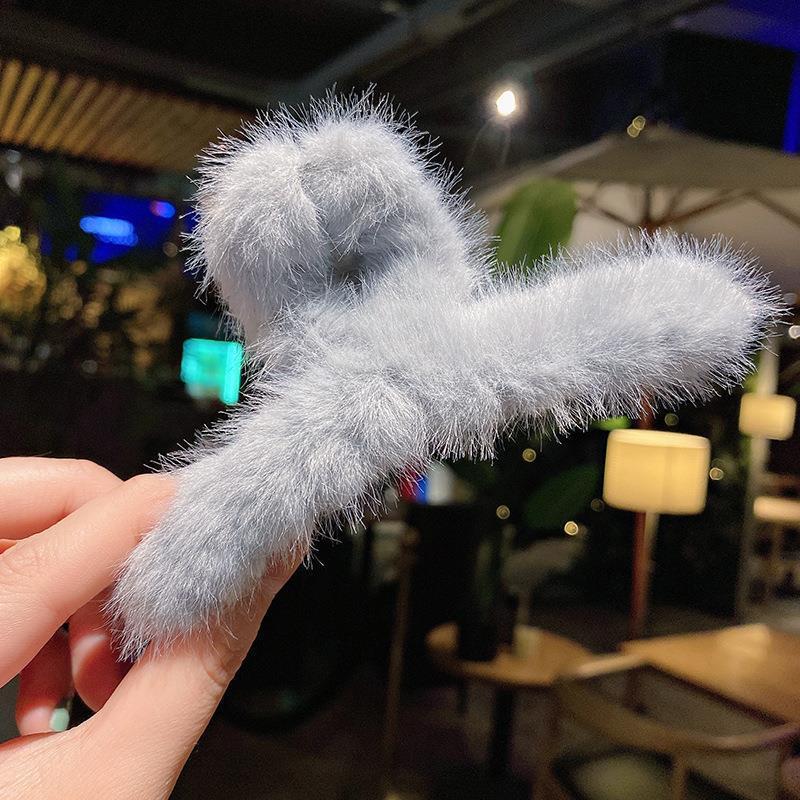Clip de pelo de peluche cuchara trasera clip de pelo grande clip de otoño e invierno nuevo clip de pelo clip de tiburón clip tocado para las mujeres