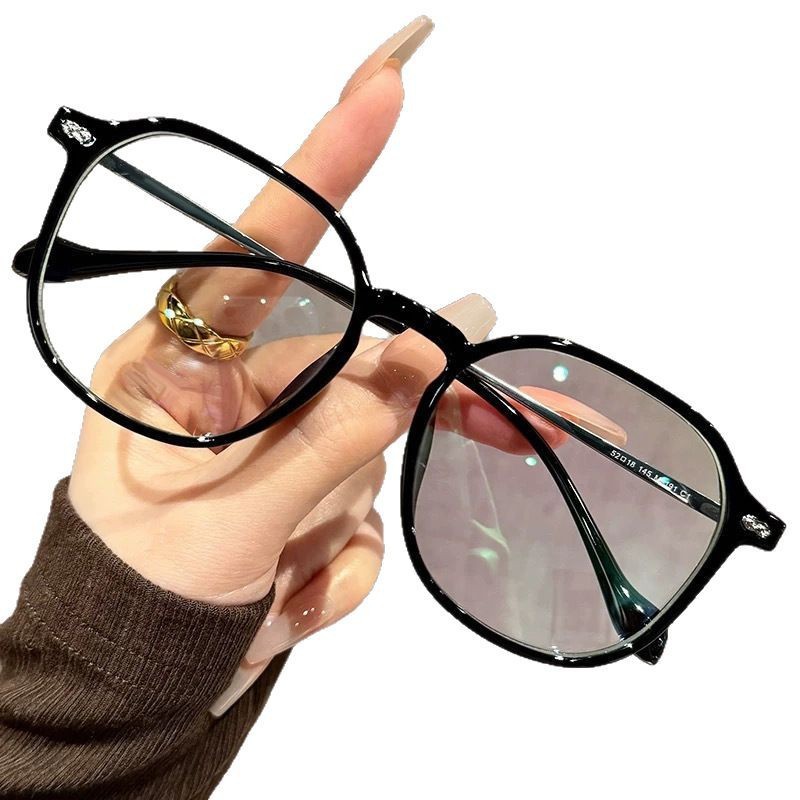 Marco de espejo de presbicia que cambia de color ultraligero, modelo de mujer elegante, marco grande, artefacto de maquillaje simple, gafas de presbicia de estilo occidental de moda HD