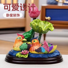 荷花鸳鸯摆件一对卧室百年好合夫妻感情结婚礼品摆饰交趾陶陶瓷