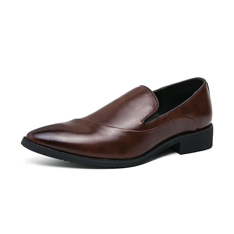 Comercio exterior tamaño 4748 zapatos de hombre cuatro estaciones británicos punta zapatos de cuero casuales de negocios de un pie zapatos de cuero