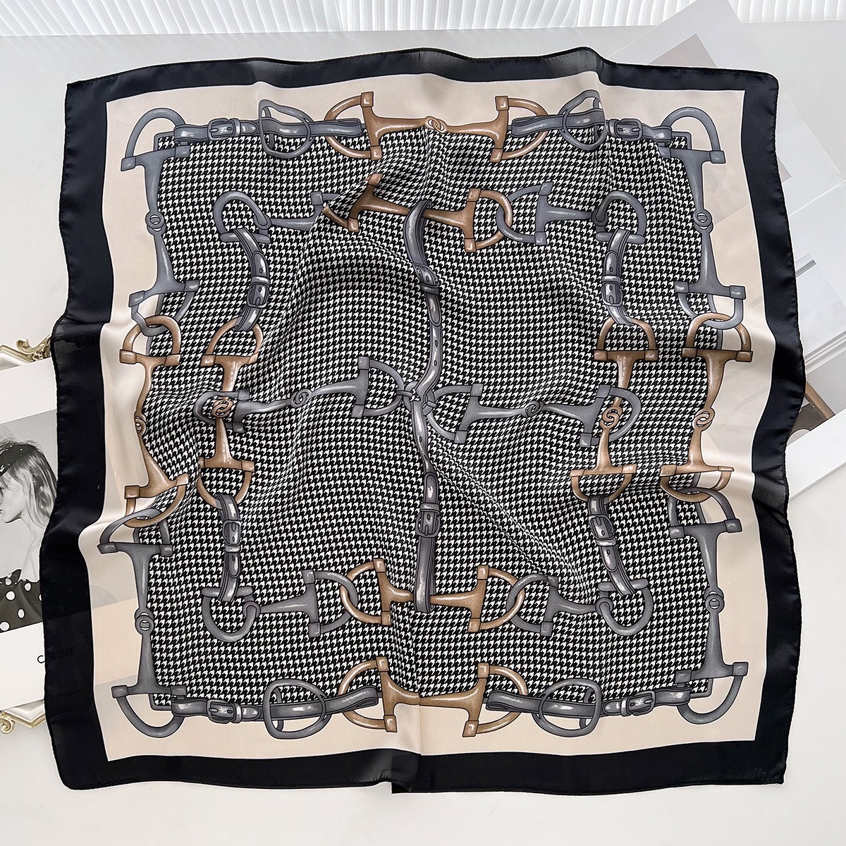 F1-A2A70022-2#검은색 가장자리