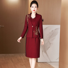 秋装新款两件套修身显瘦婚宴礼服妈妈装洋气时尚中老年套装连衣裙