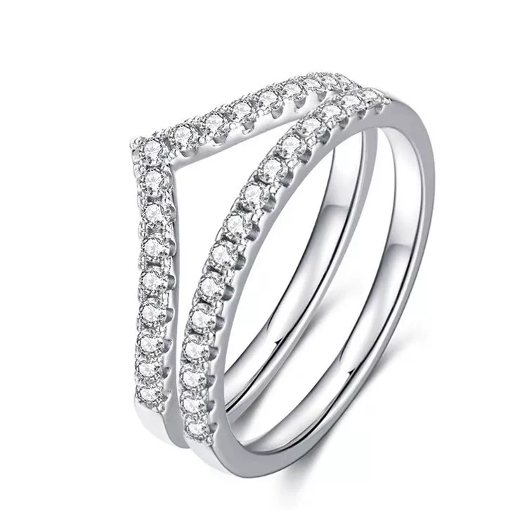 Half circle row diamond ring simple D color FL clarity moissanite diamond ring wild broken diamond tail ring V row ring