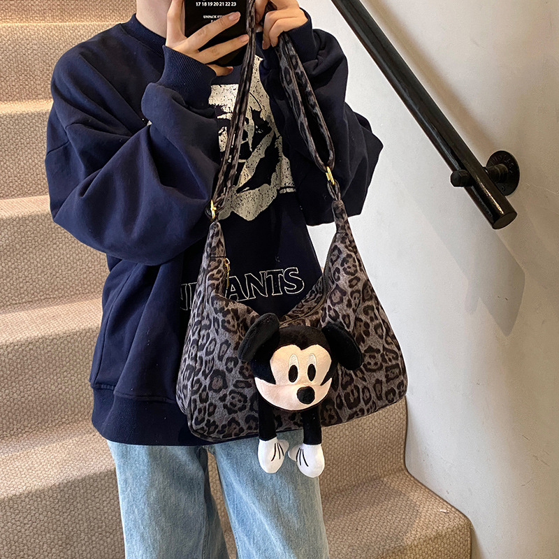 Bolsa de leopardo de mujer nueva gran capacidad textura retro multifuncional bolso de hombro de otoño 2024