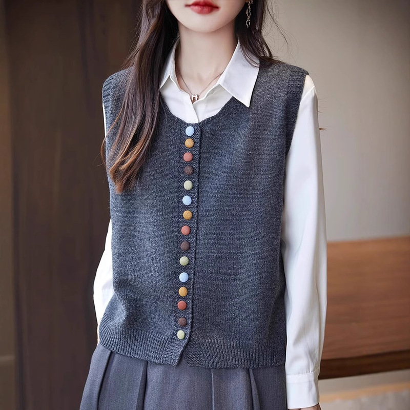 French-Style Retro Colorful Button Round-Neck Knitted Vest Cardigan for Women, Sleeveless Sweater, 2026 Autumn Layering Versatile Top