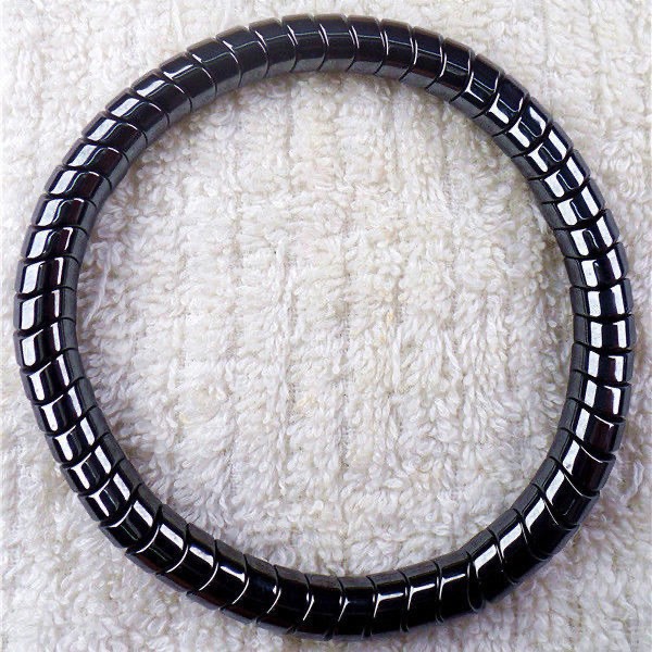 Yunjin Amazon nuevo negro serpiente hueso imán pulsera moda europea y americana imán pulsera