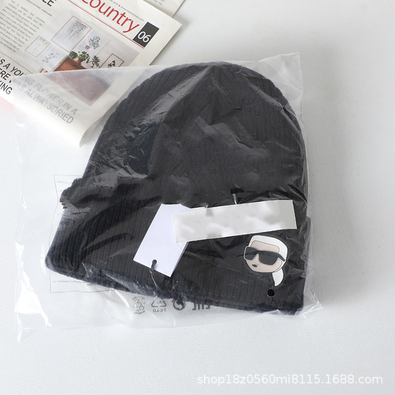 美系K家~情侣秋冬款立体软胶小人头像含羊毛粗针防寒针织帽651