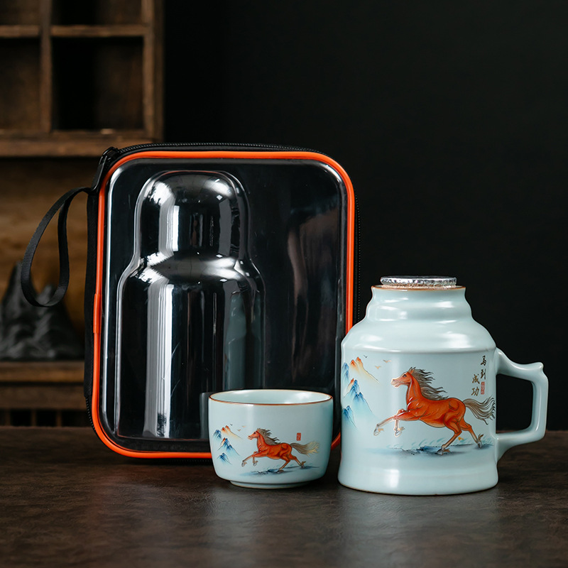 Handheld ceramic teapot for traveling for home use