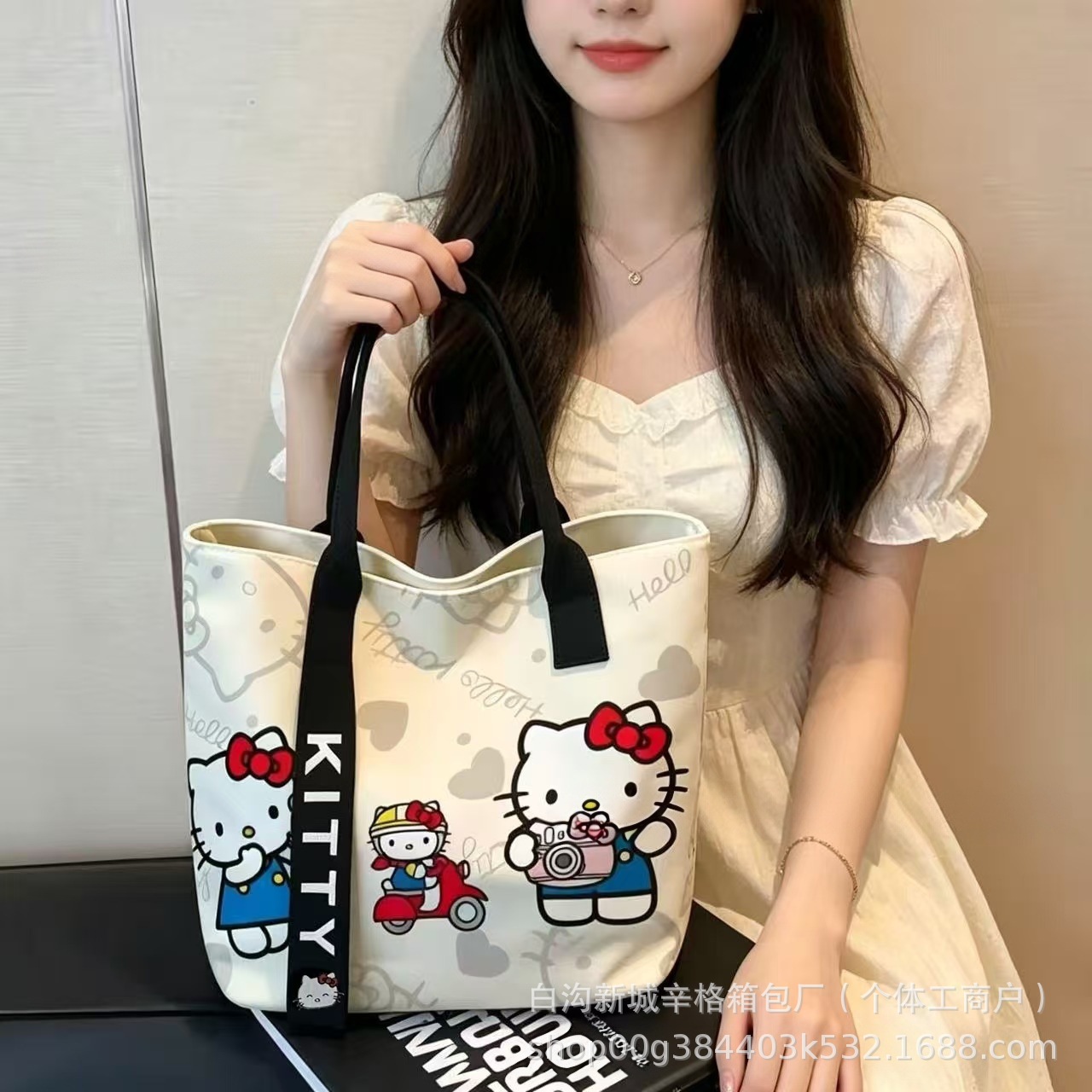 헬로키티 여성 학생 캔버스 토트백 대용량 숄더백 통학 출퇴근 데일리 가방