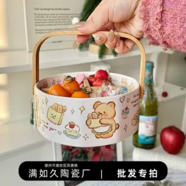 咖啡杯;盘;陶瓷杯