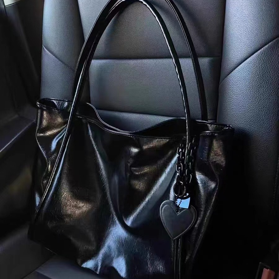 Tote for women 2024, new high-end feeling, popular fashion this year, large capacity commuting shoulder bag_voghion.com