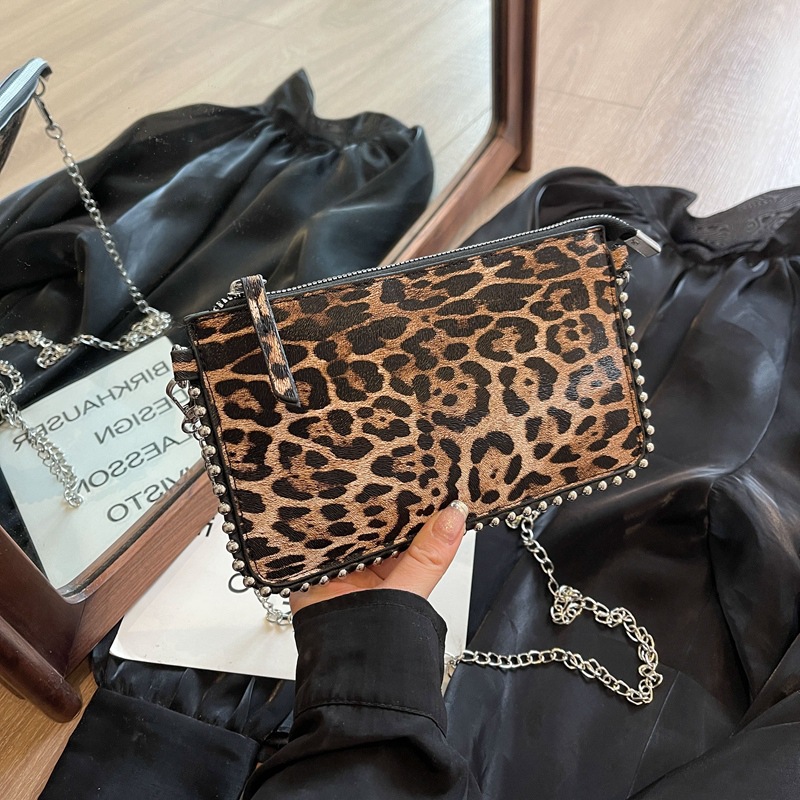 Bolso bandolera nuevo transfronterizo versátil y casual, para la axila, bolso de mujer simple con estilo occidental, diseño de nicho, bolso de cadena, bolso de mano de moda