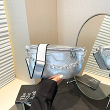 �ļ��¿�б���ذ�Ů�r��PU���s�͹��L朗l�b������W�t���μ��