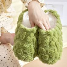 ����ЬŮʿ����2025�¿��҃ȼҾӼ��÷�����ůëë�q��Ь�п��