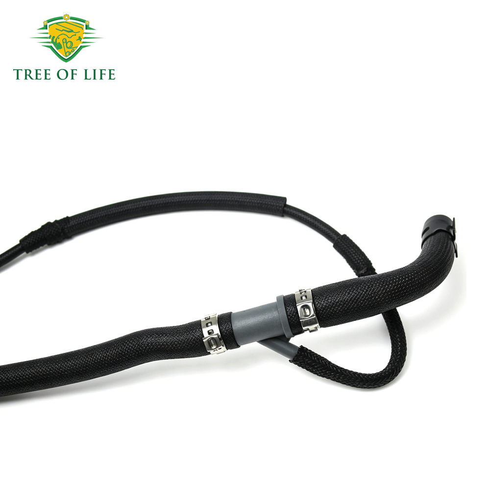 1829702,CV61-8K012-ZA is suitable for Ford Focus radiator coolant overflow pipe