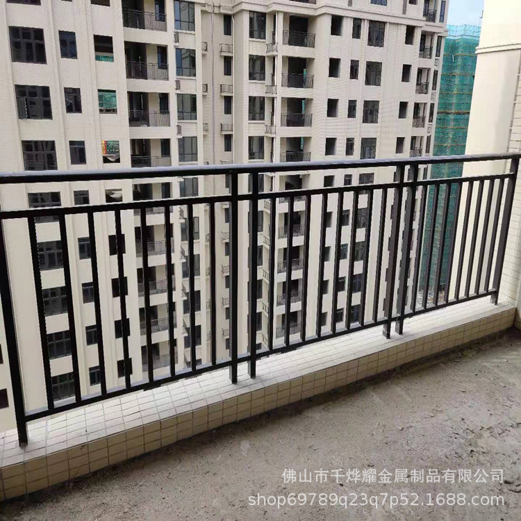 阳台护栏小区阳台隔离围栏锌钢围墙护栏别墅庭院花园阳台楼顶栅栏